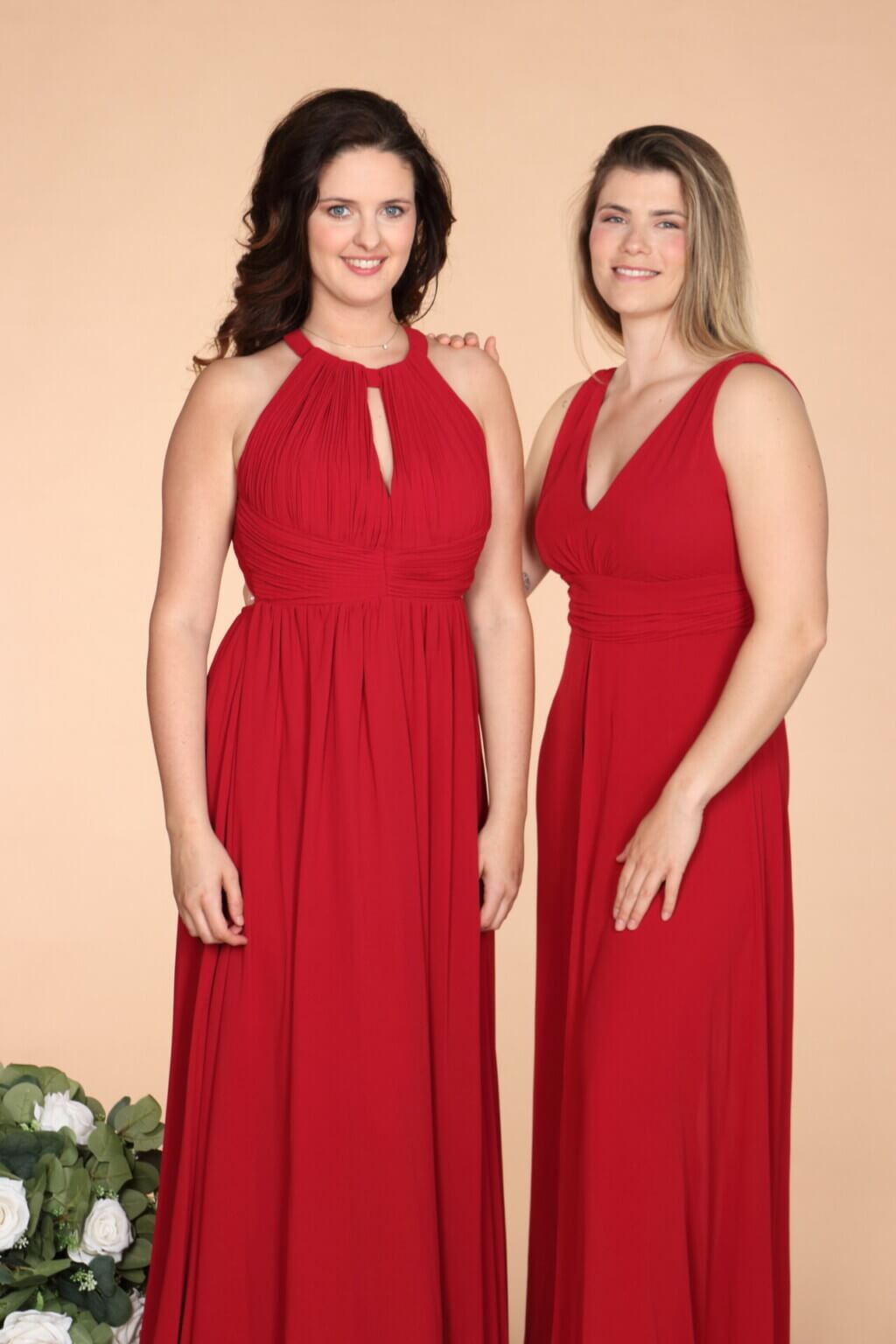 Esika kersrood (Feestjurken, Maatje meer, Jumpsuits) Zoë & Zita