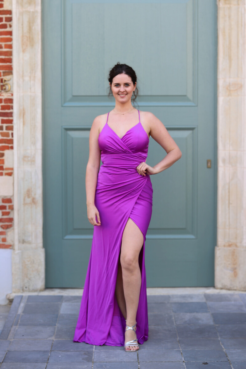 Arila violet