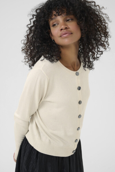 Alternative view of Karegina crème