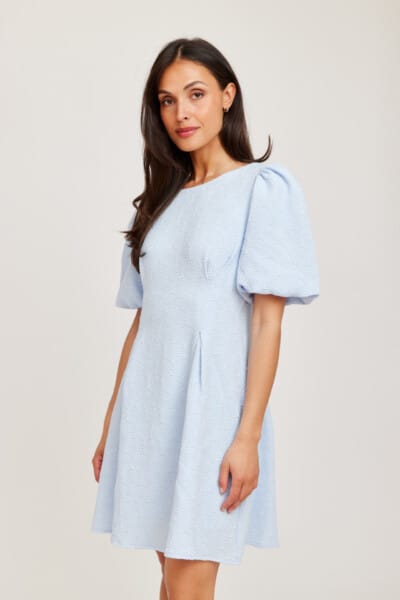 Alternative view of Dora