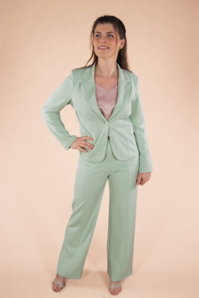 Alternative view of Sindy lichtgroen