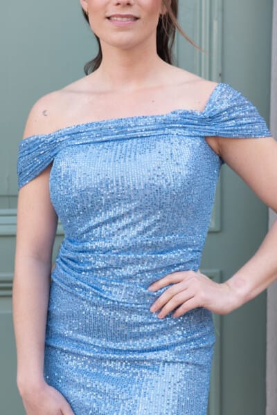 Alternative view of Elena lichtblauw