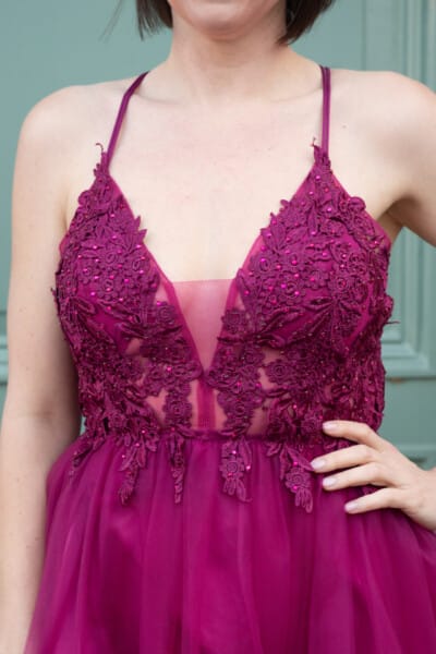 Alternative view of Carmen fuchsia