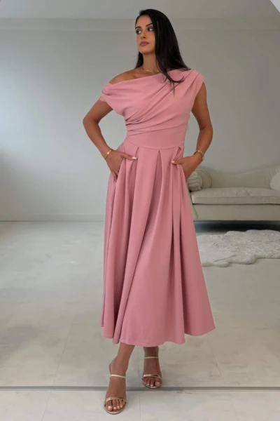 Kessie roze