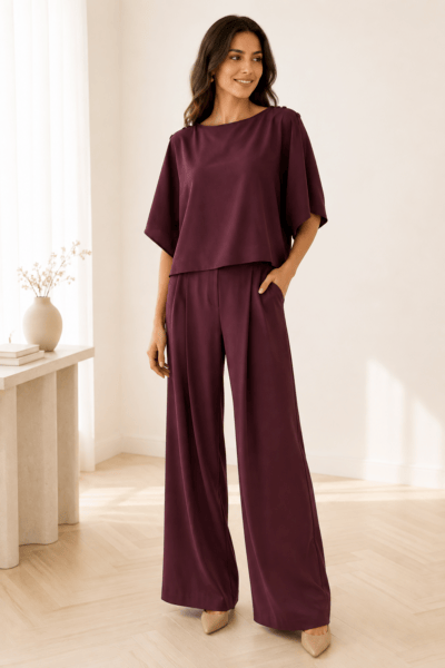 Alternative view of Sarah aubergine