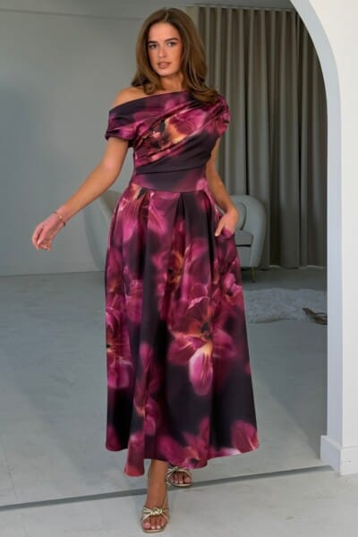 Ketty magenta bloem